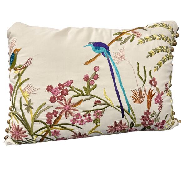 Pier 1 Embroidered Tasseled Rectangle Throw Pillow Accent 17 x 11" with Insert - Picture 1 of 7